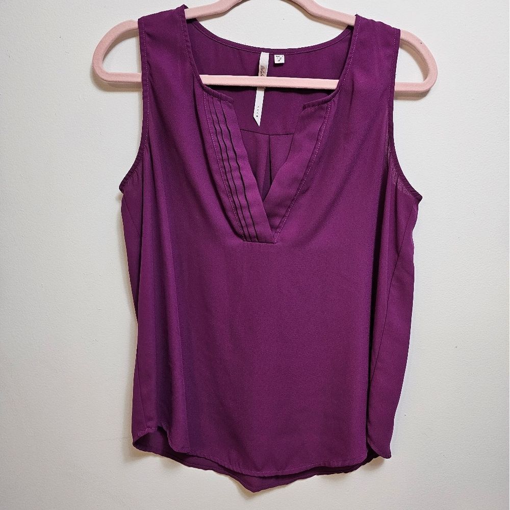 Bellatrix Small V Neck‎ sleeveless Purple Blouse